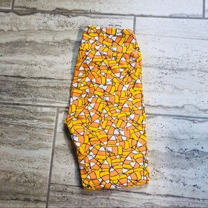 LuLaRoe OS Candy Corn Leggings